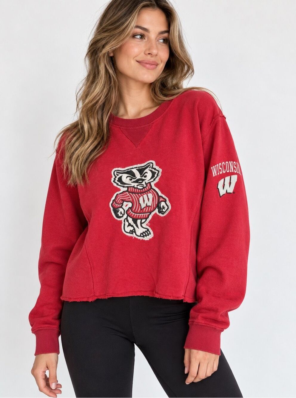 Rare Colosseum Wisconsin Badgers Bucky Cropped Crewneck Sweatshirt Red Size M
